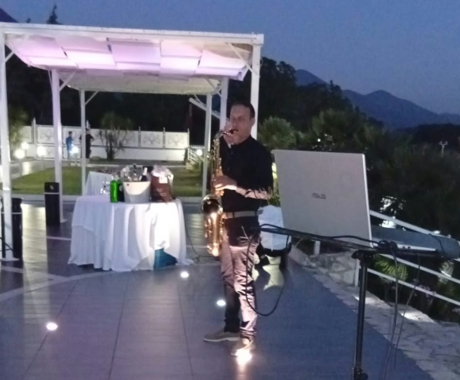 Sax e percussioni